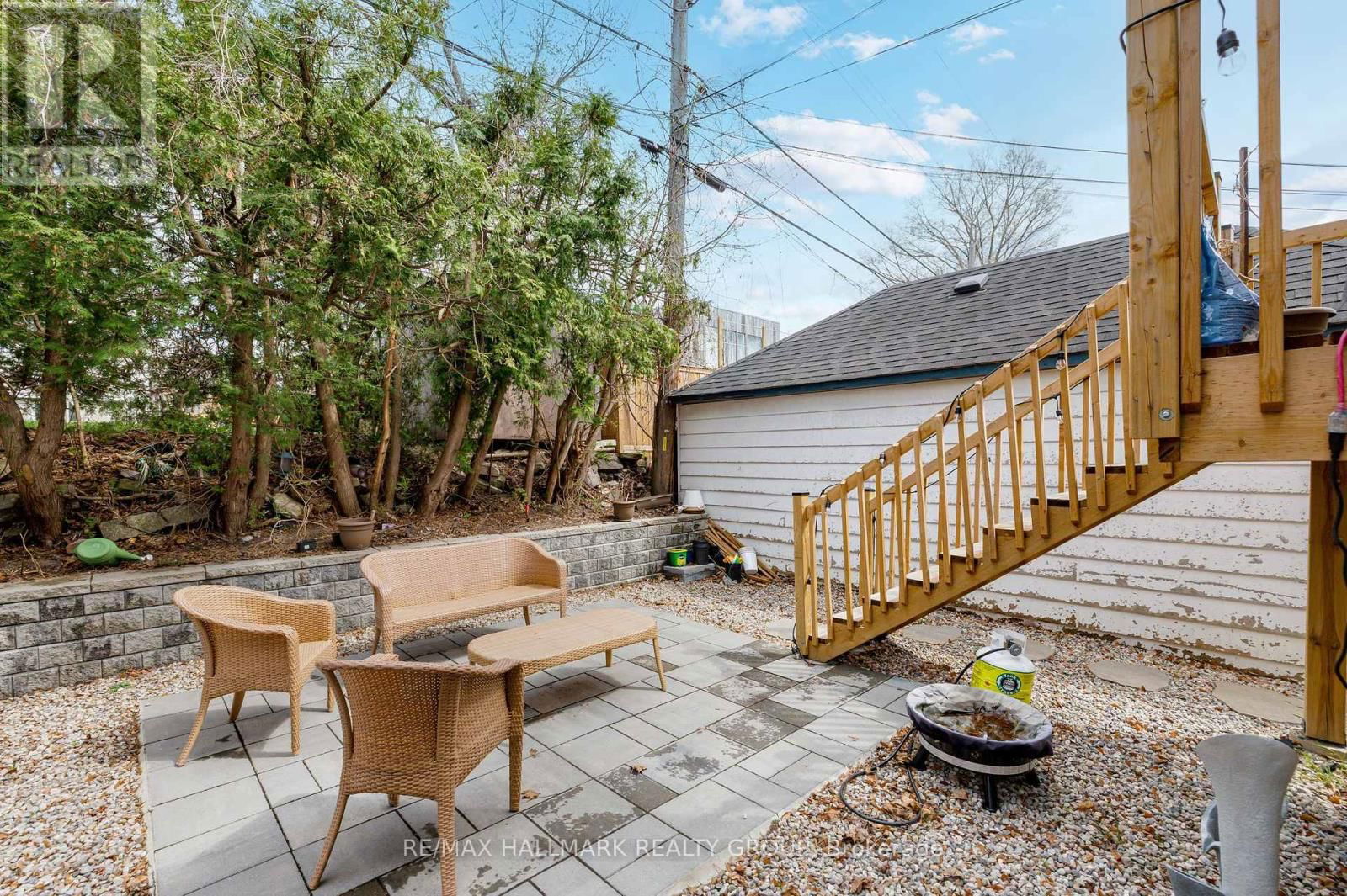 165 LONGPRE STREET Image 38