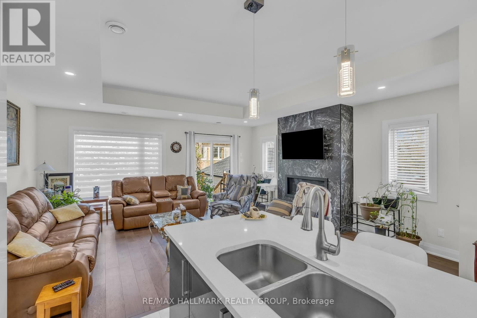 165 LONGPRE STREET Image 9