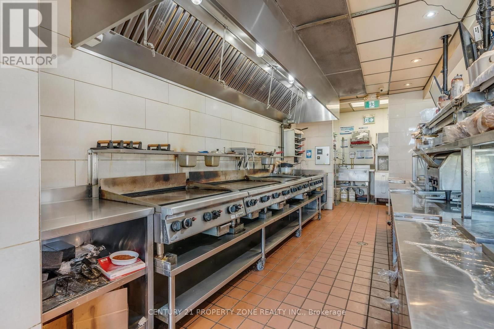 594 HESPELER ROAD Image 30