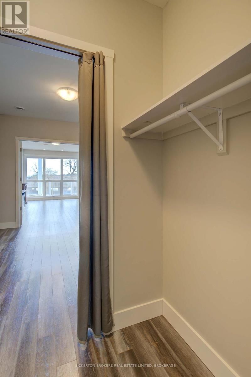 212 - 130 WATER STREET Image 10