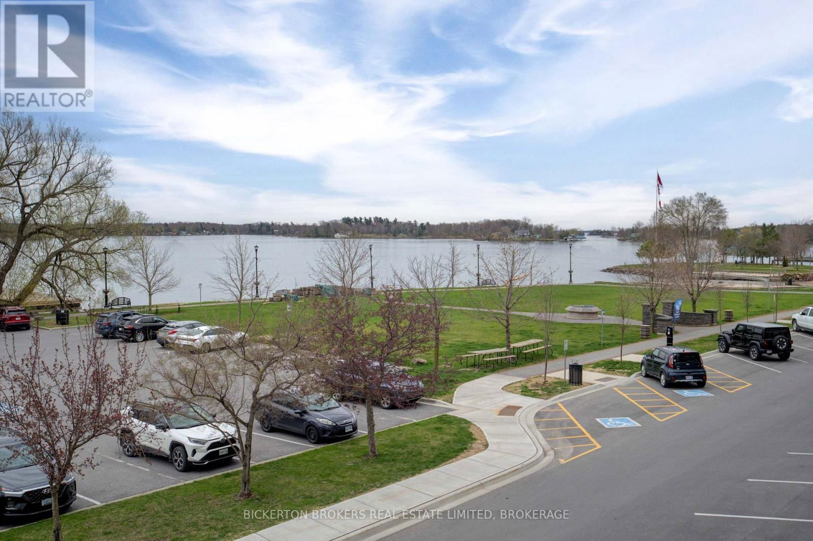 212 - 130 WATER STREET Image 30