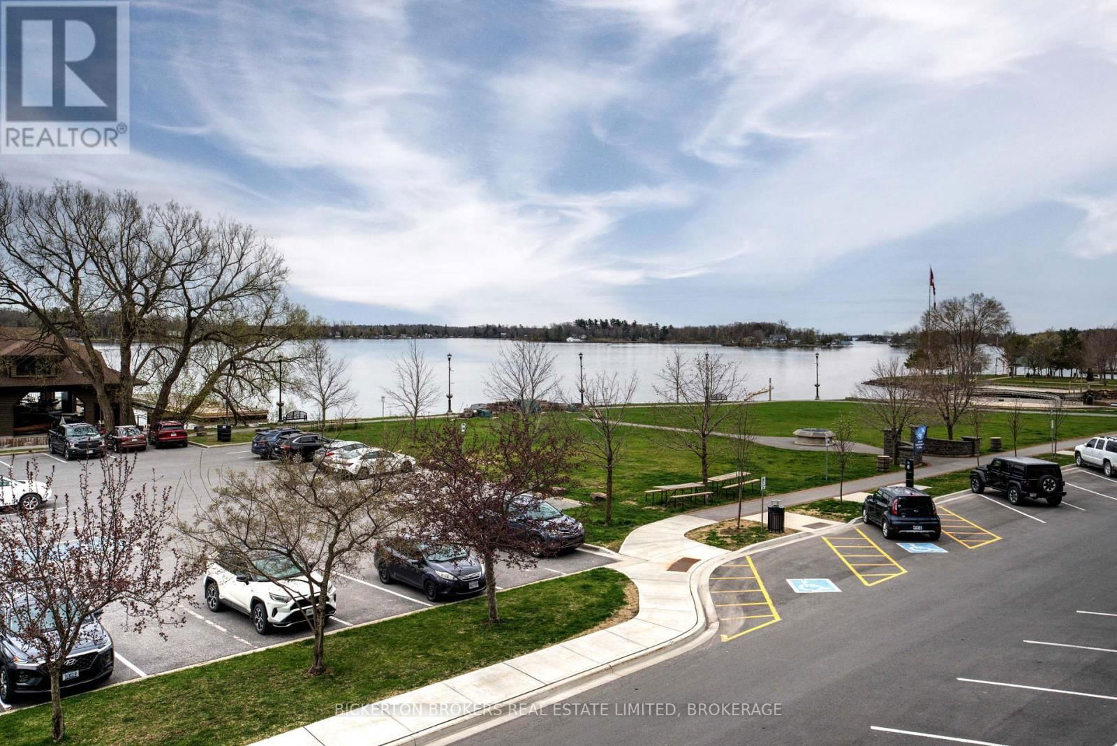 212 - 130 WATER STREET Image 32