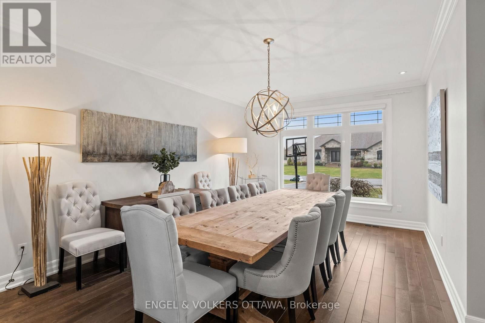 450 LOCKMASTER CRESCENT Image 16