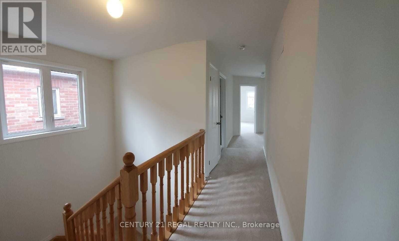 36 PALACE STREET Image 11