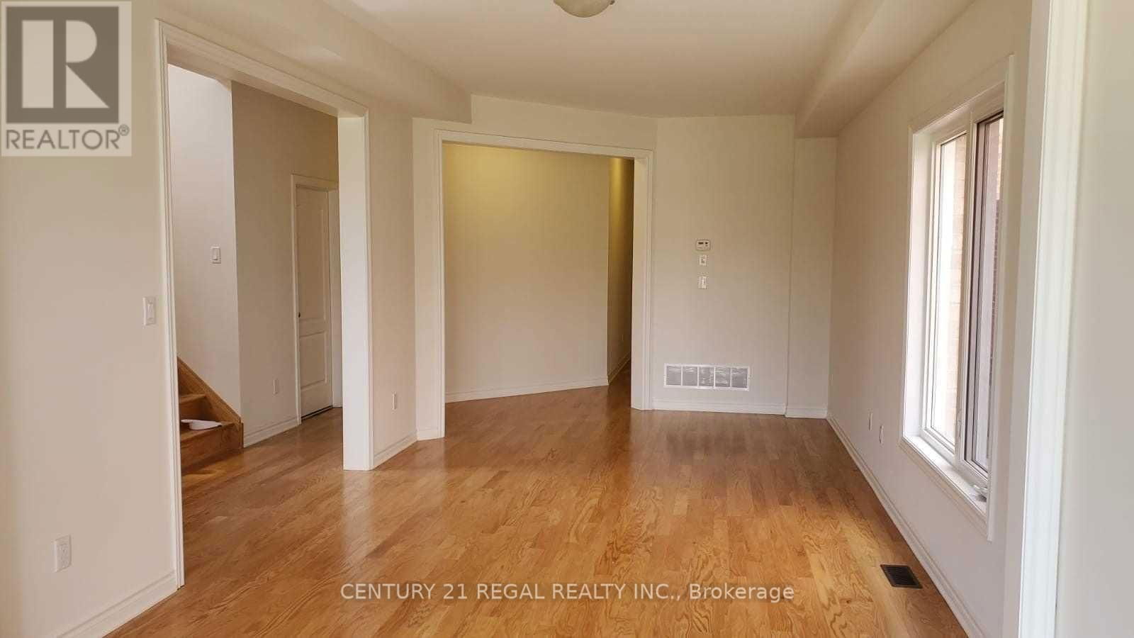 36 PALACE STREET Image 6