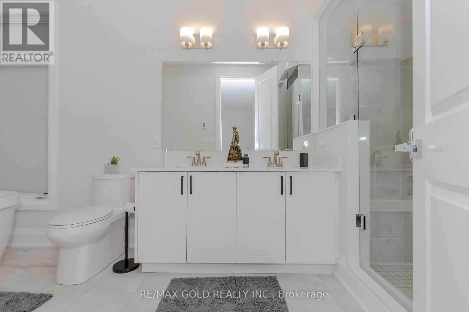 169 SPRINGSIDE CRESCENT Image 23