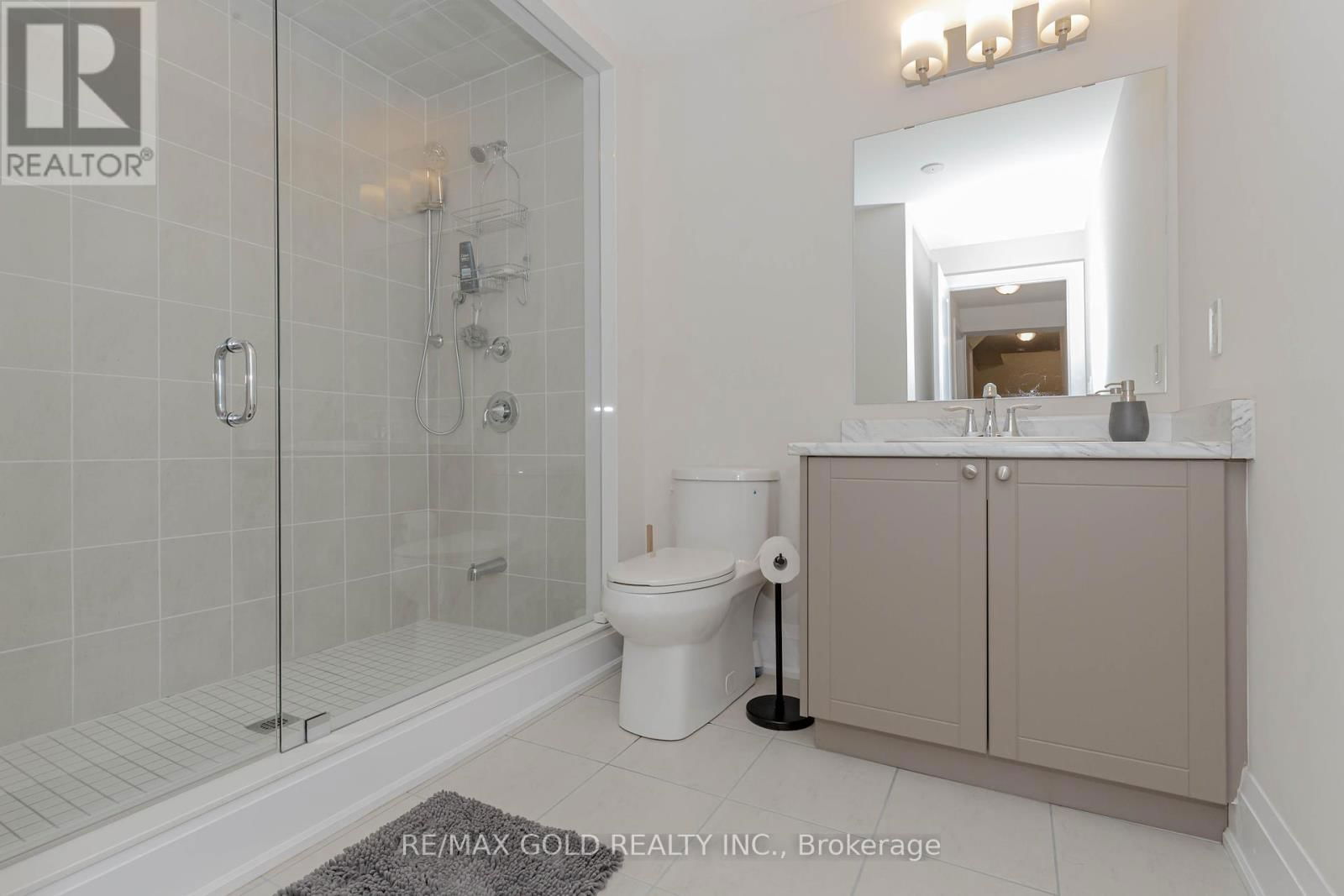 169 SPRINGSIDE CRESCENT Image 35