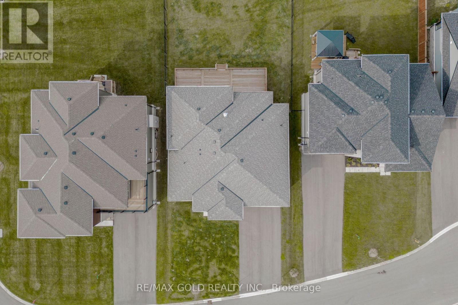 169 SPRINGSIDE CRESCENT Image 48