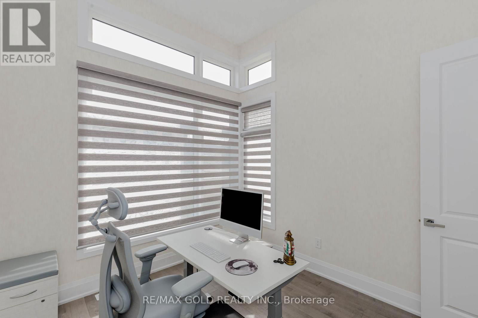 169 SPRINGSIDE CRESCENT Image 6