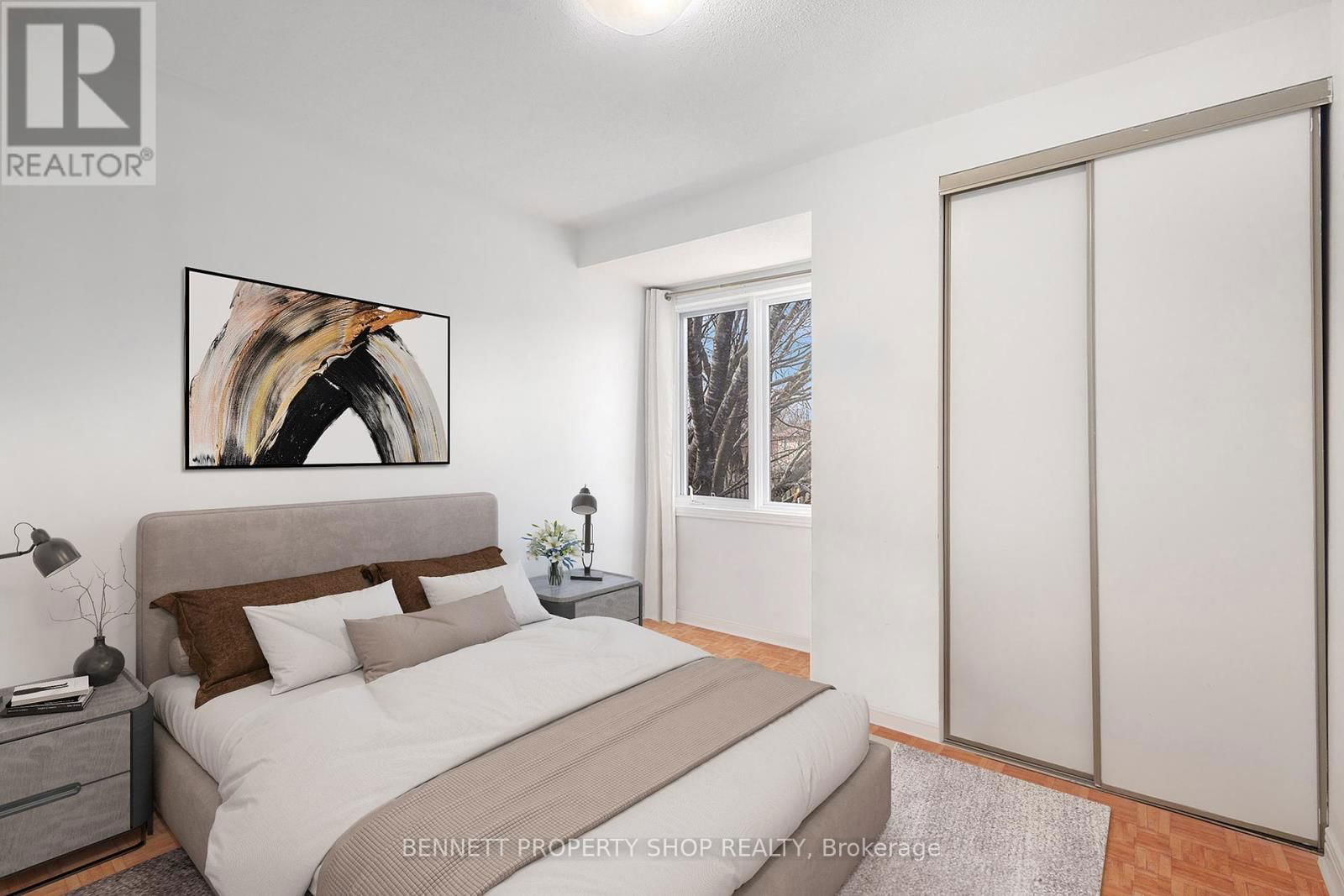 52 SANDHURST COURT Image 17