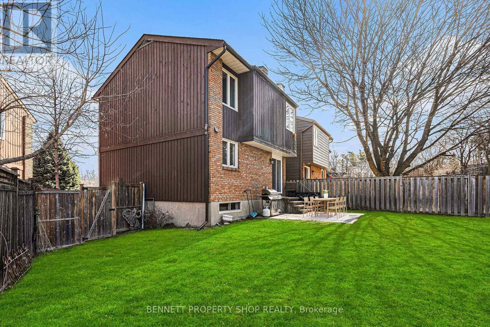 52 SANDHURST COURT Image 25