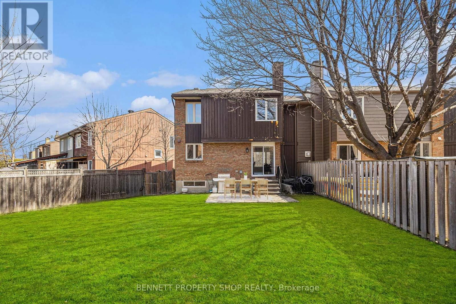 52 SANDHURST COURT Image 26