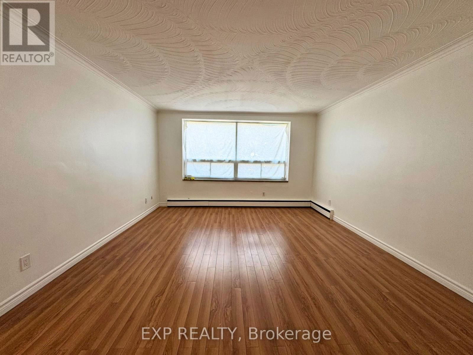 2 - 6049 CULP STREET Image 10