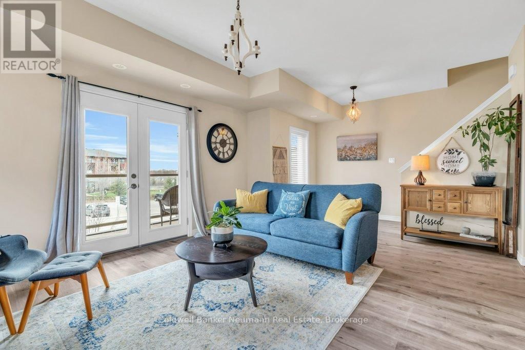 30 - 39 KAY CRESCENT Image 1