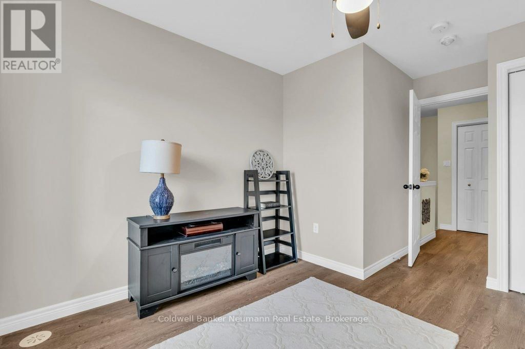 30 - 39 KAY CRESCENT Image 18