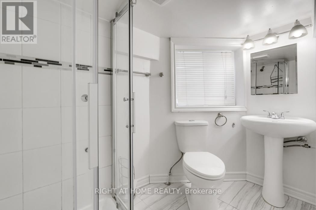 420 BRONSON AVENUE Image 10