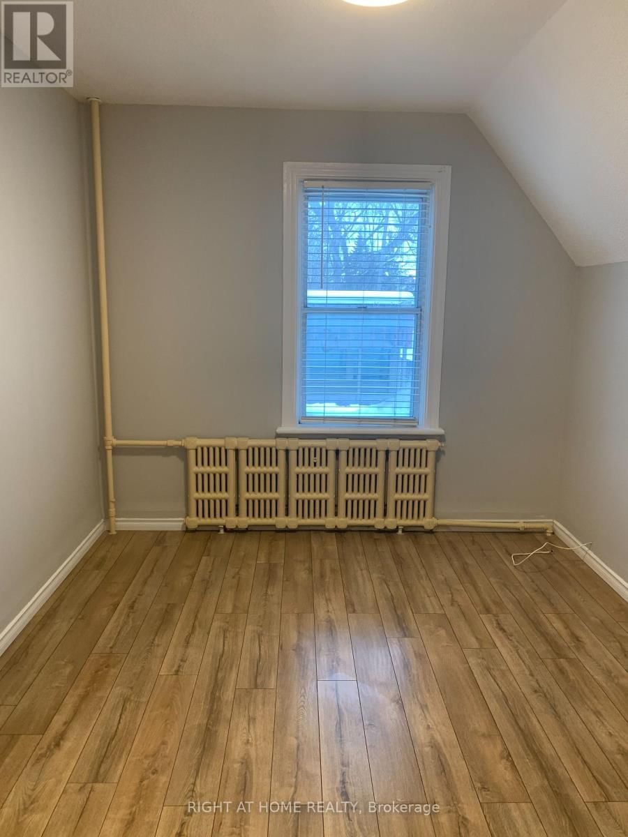 420 BRONSON AVENUE Image 18