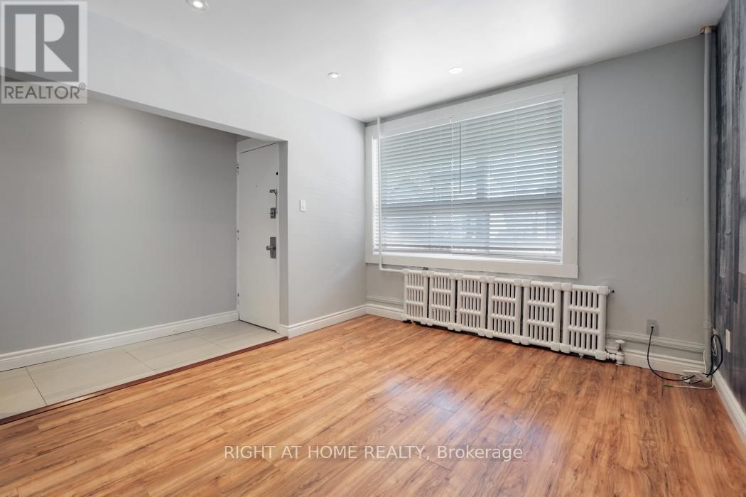 420 BRONSON AVENUE Image 7