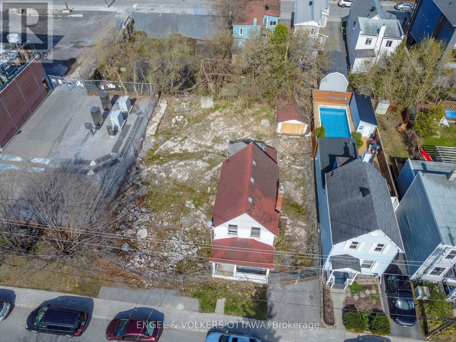 243-245 HINCHEY AVENUE Image 8