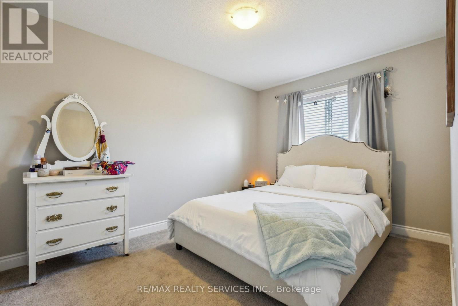 10 - 625 BLACKBRIDGE ROAD Image 26
