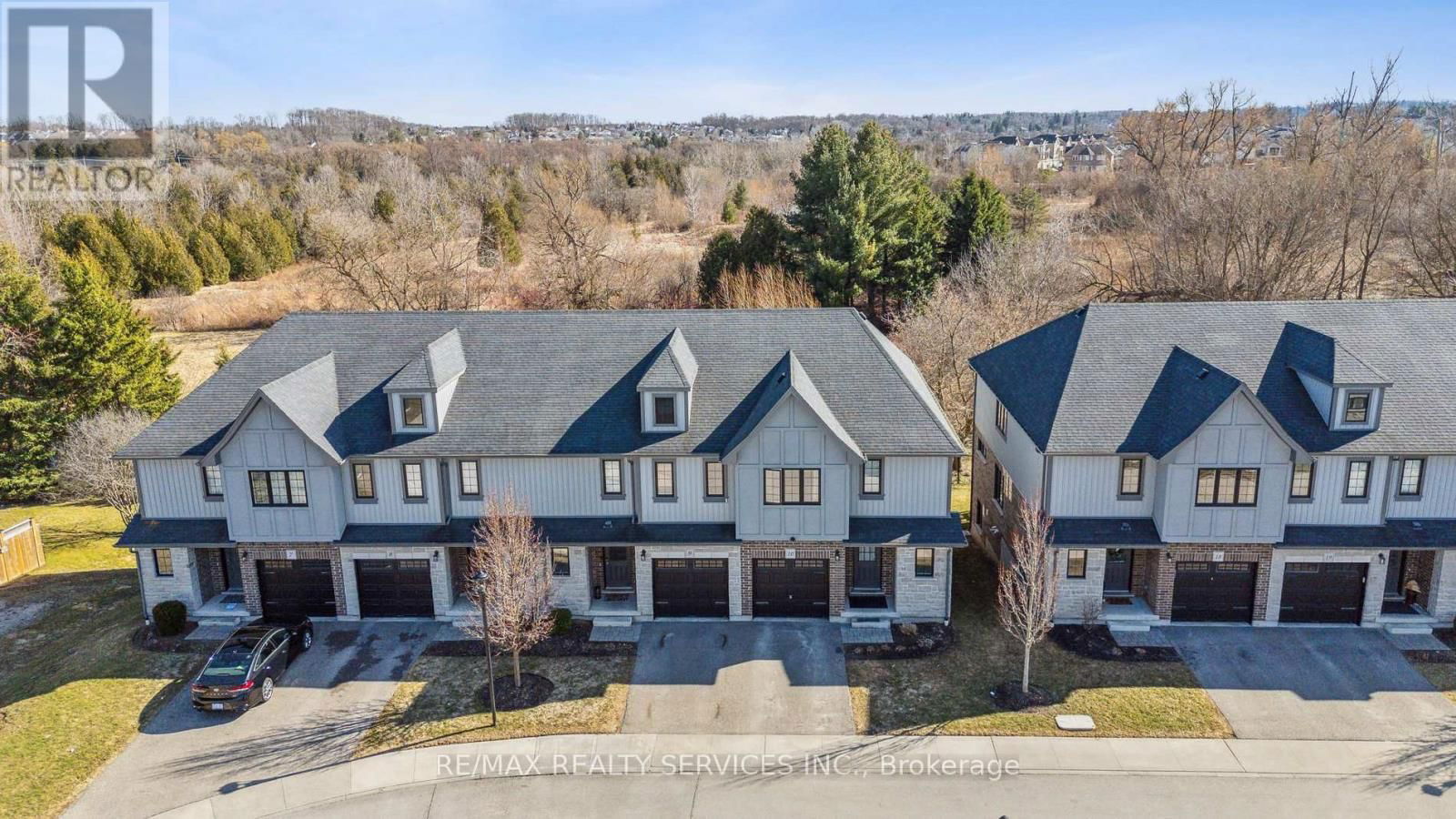 10 - 625 BLACKBRIDGE ROAD Image 37