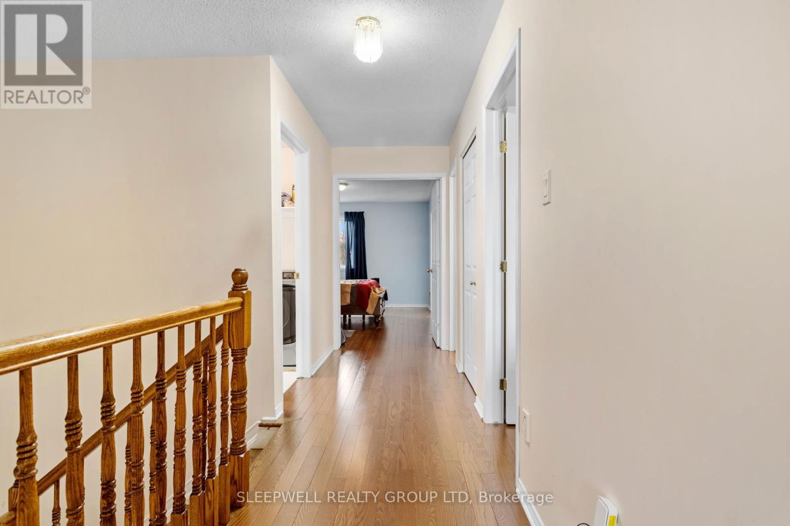 12 CEDAR PARK STREET Image 14