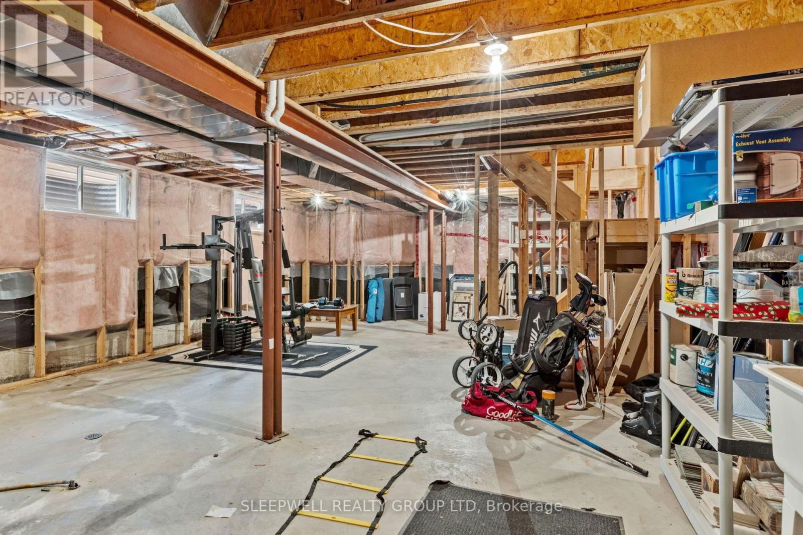 12 CEDAR PARK STREET Image 27