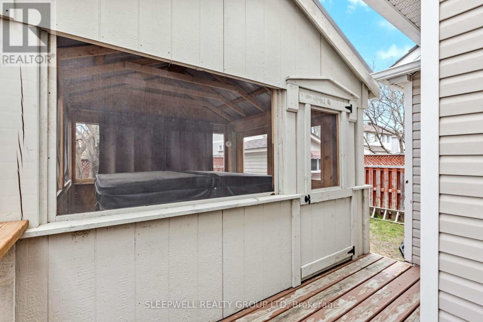 12 CEDAR PARK STREET Image 30
