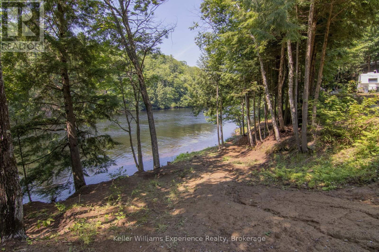 1065 ROCKY NARROWS RD PVT ROAD Image 18