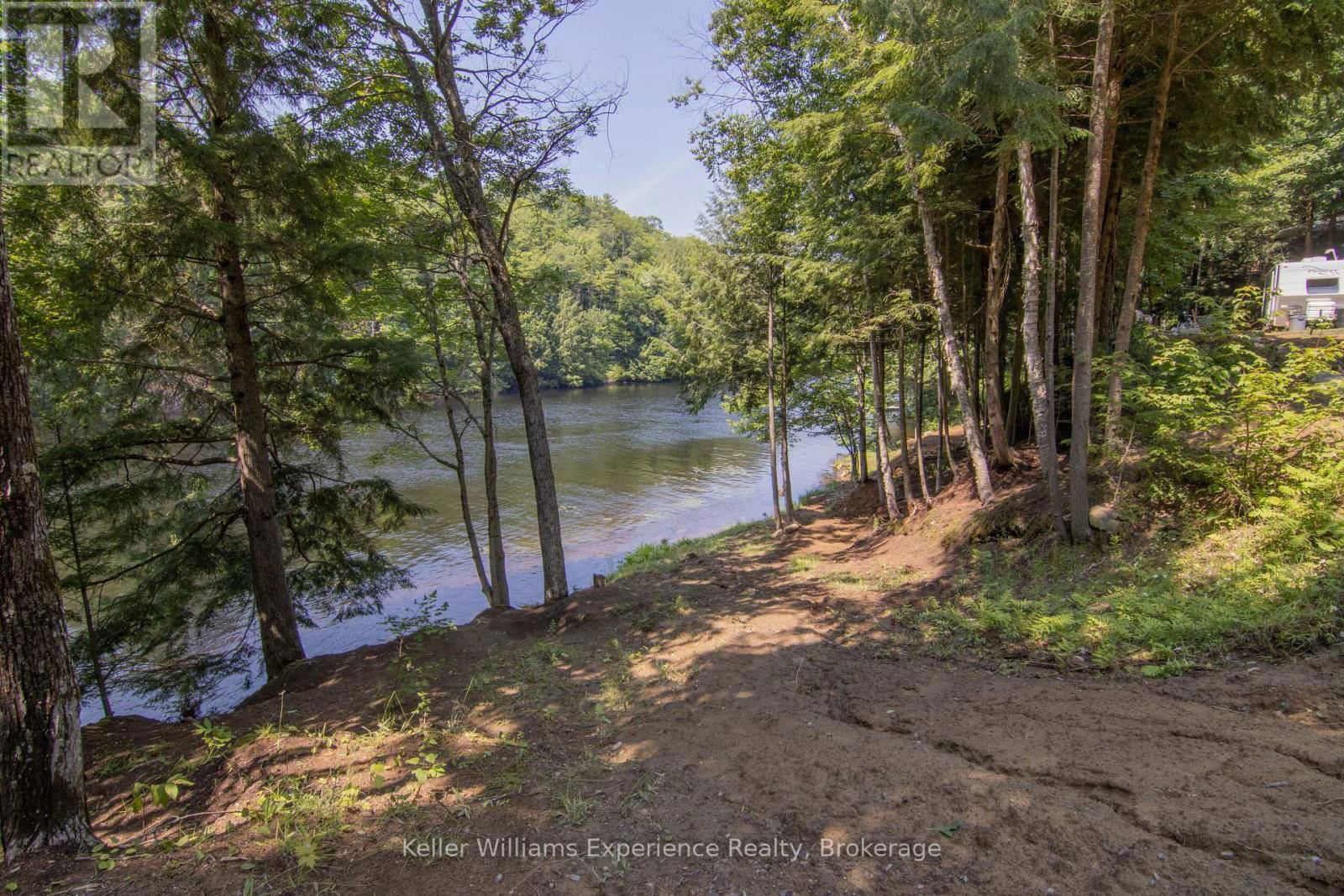 1065 ROCKY NARROWS RD PVT ROAD Image 39