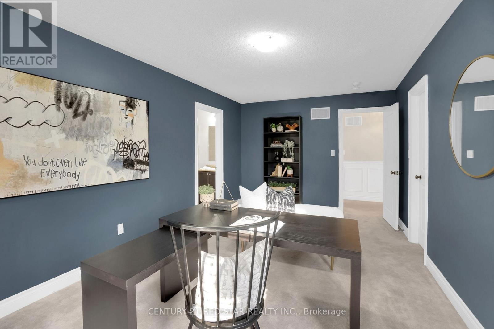 16 MITCHELL CRESCENT Image 30