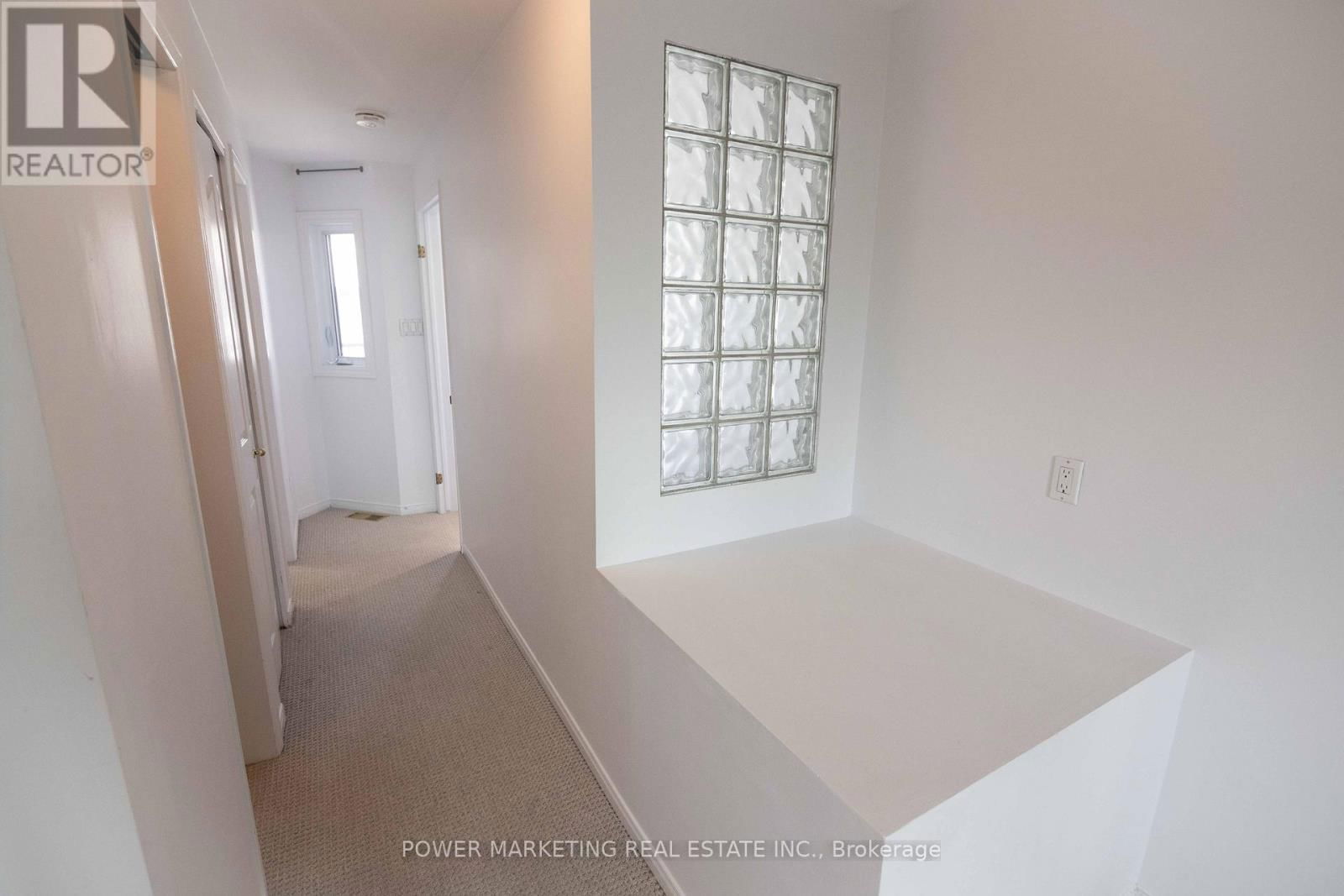 D - 40 MACLAREN STREET Image 16