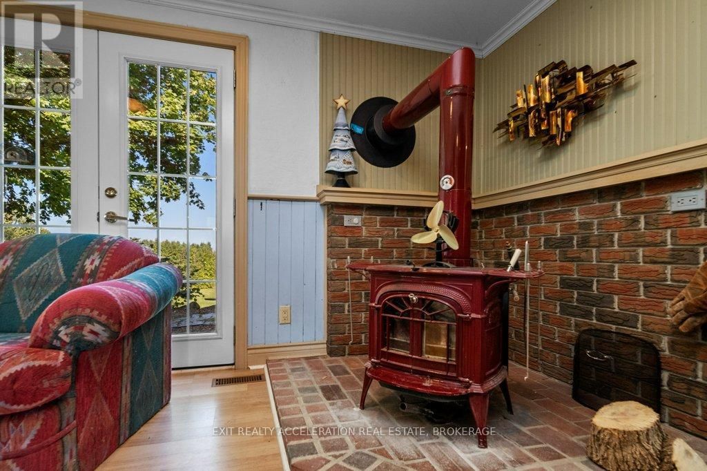 2940 COUNTY ROAD 8 Image 15