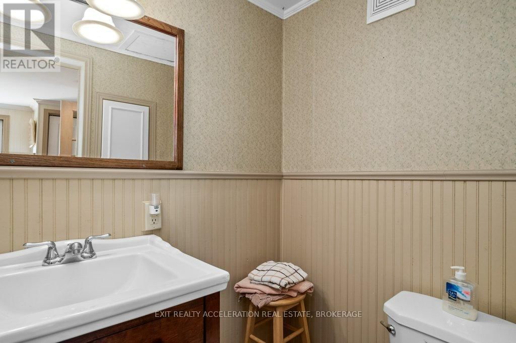 2940 COUNTY ROAD 8 Image 7