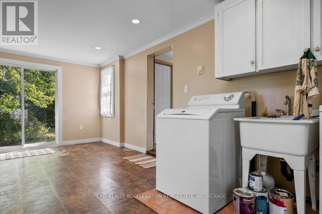 2940 COUNTY ROAD 8 Image 9