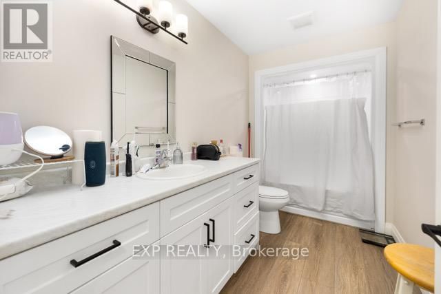 166 WEBB STREET Image 11