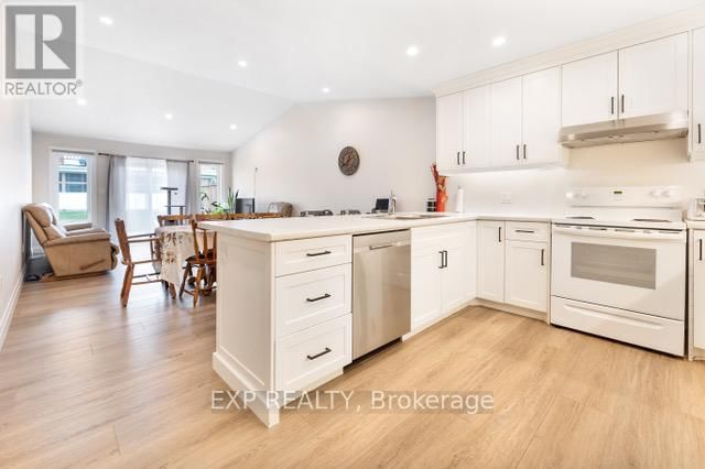 166 WEBB STREET Image 22