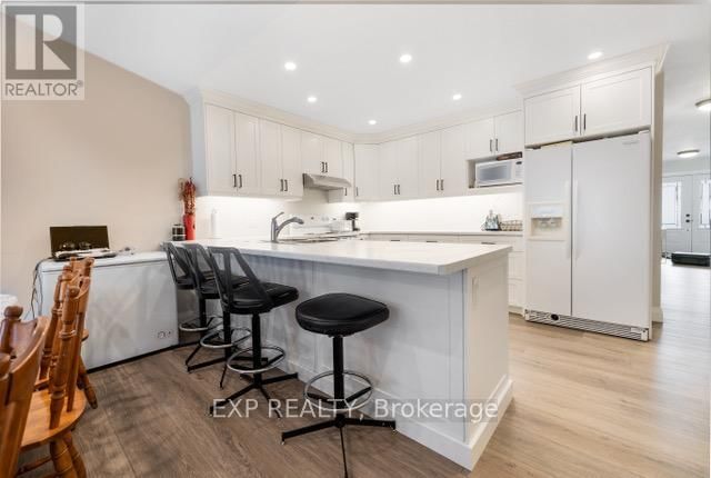 166 WEBB STREET Image 27