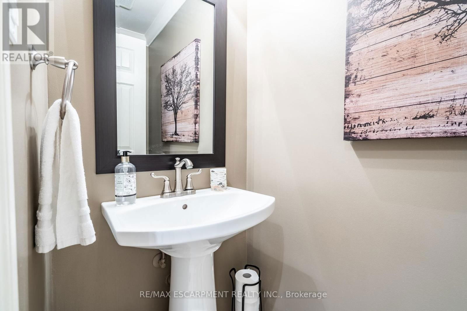 27 GLADIOLA DRIVE Image 13