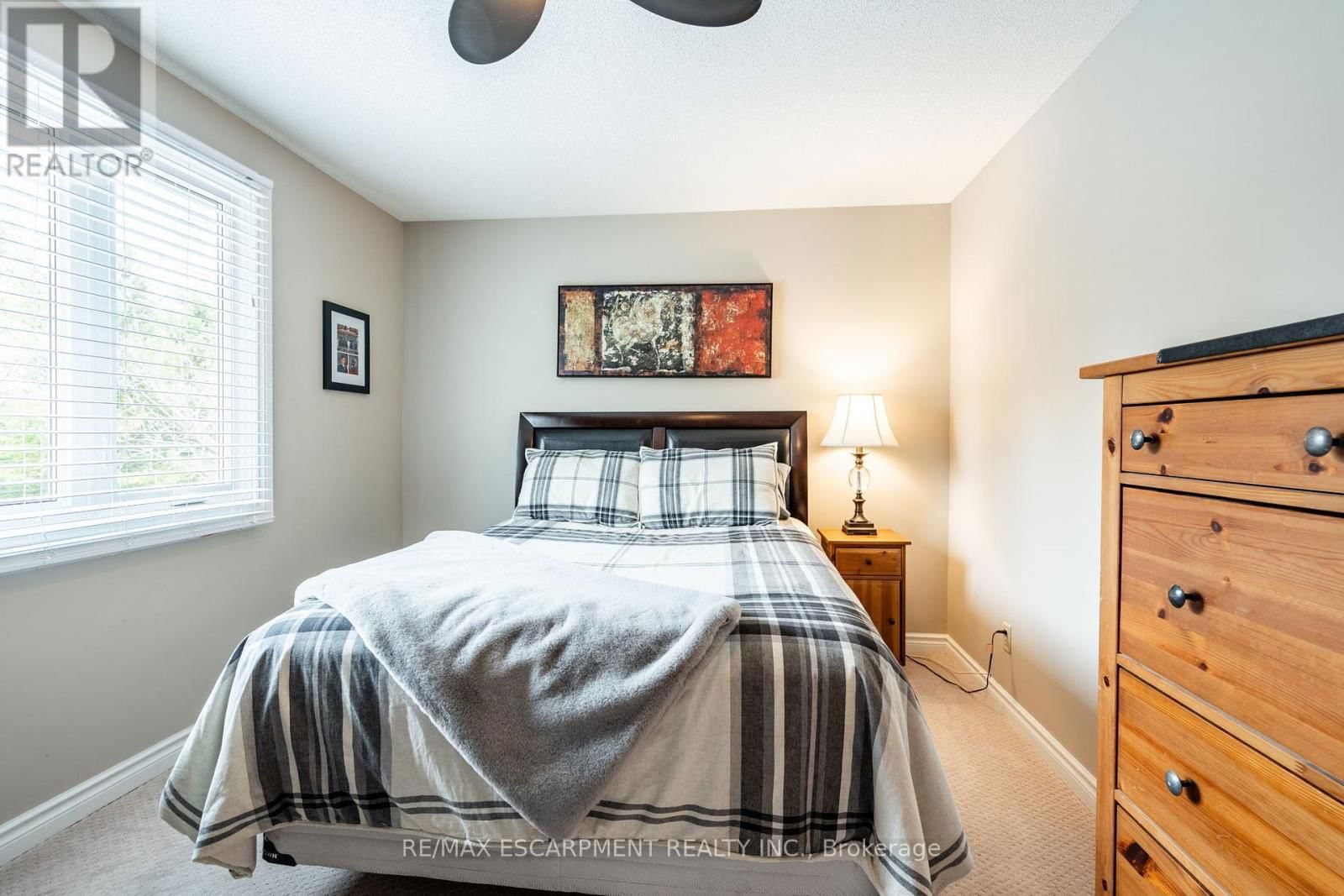 27 GLADIOLA DRIVE Image 17