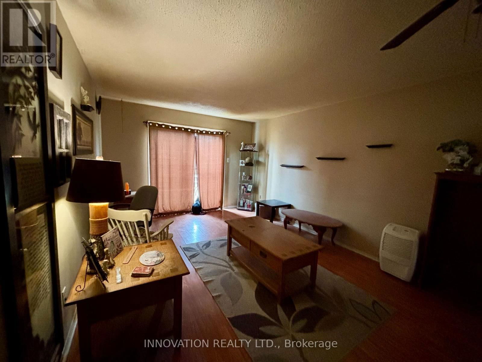 215-217 WOODWARD STREET Image 11
