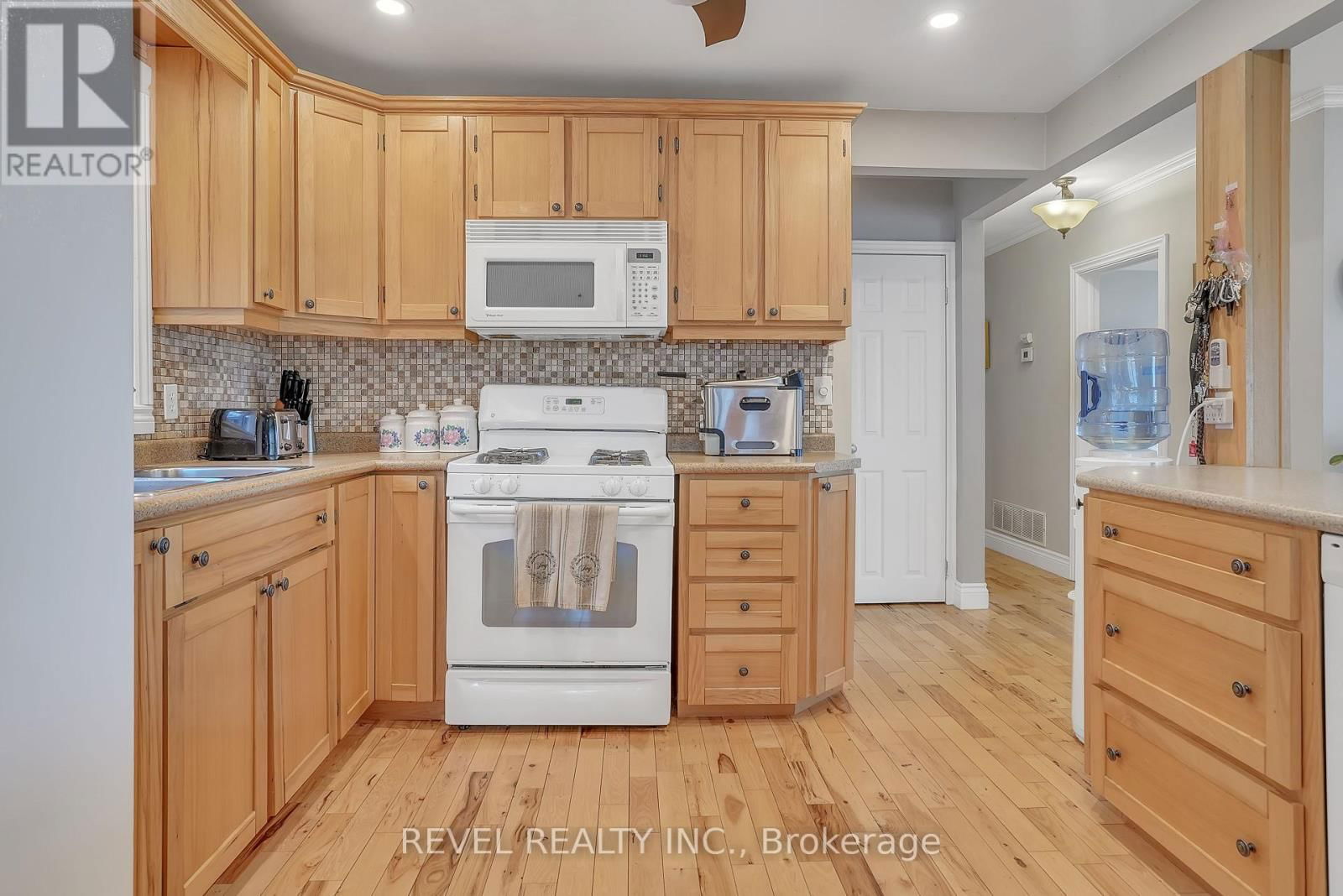 138 LAKE DALRYMPLE ROAD Image 13