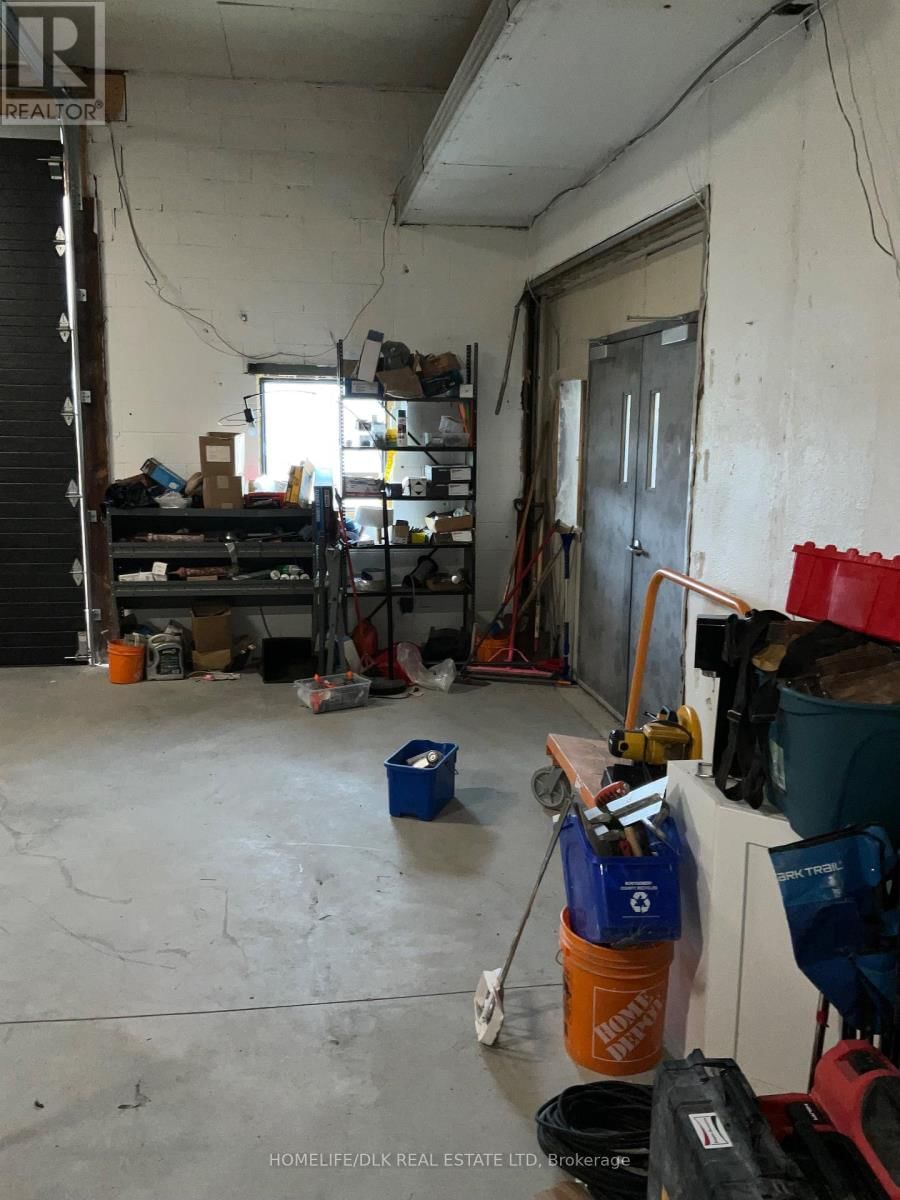 185 NORTH AUGUSTA ROAD Image 32