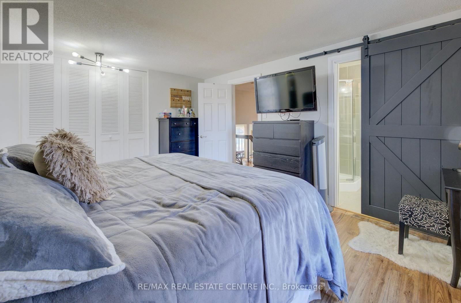 47 MANOR DRIVE Image 34