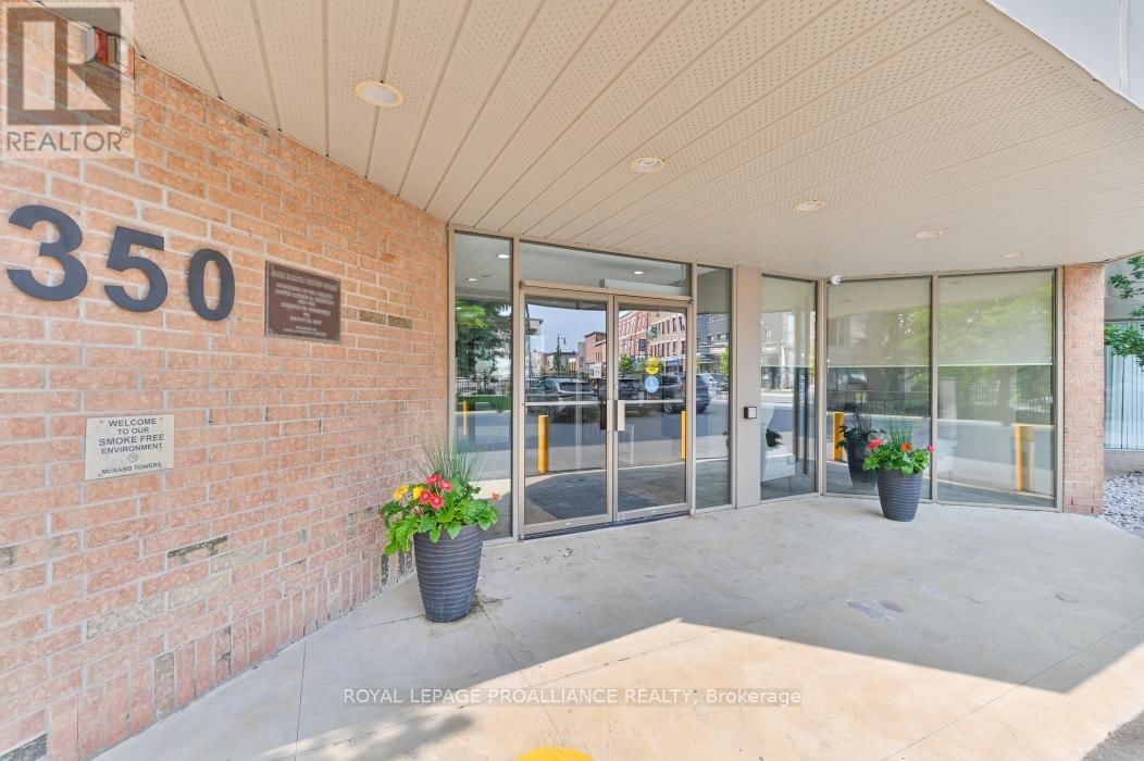 405 - 350 FRONT STREET Image 1