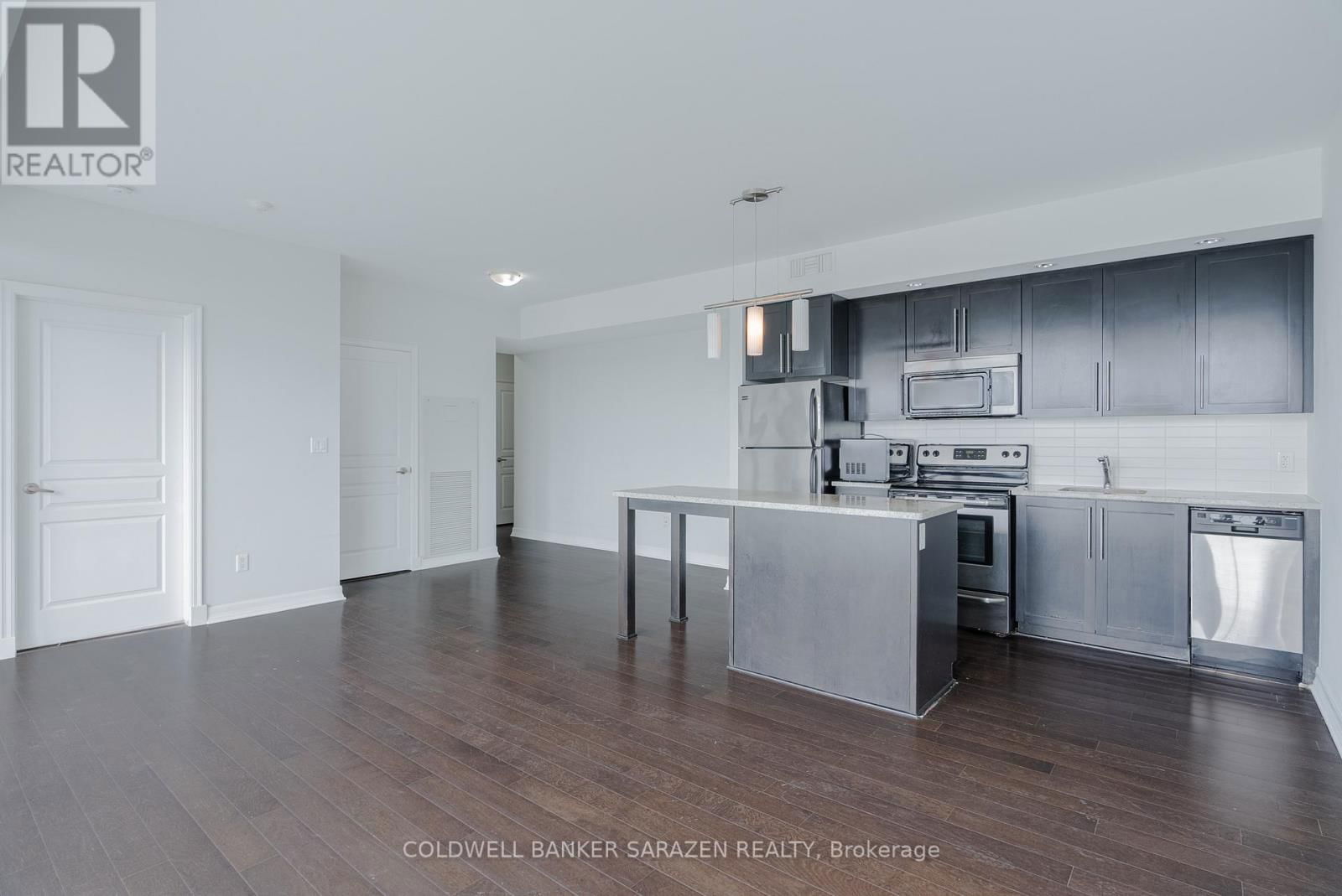1001 - 238 BESSERER STREET Image 24