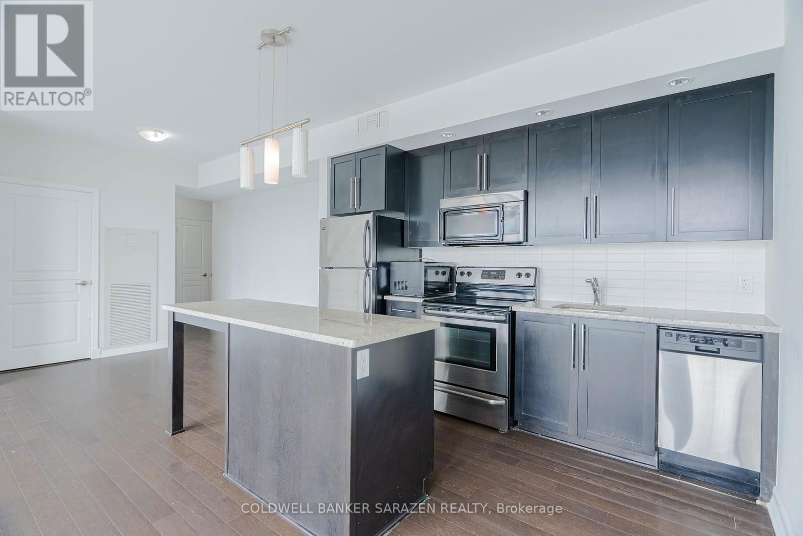 1001 - 238 BESSERER STREET Image 26