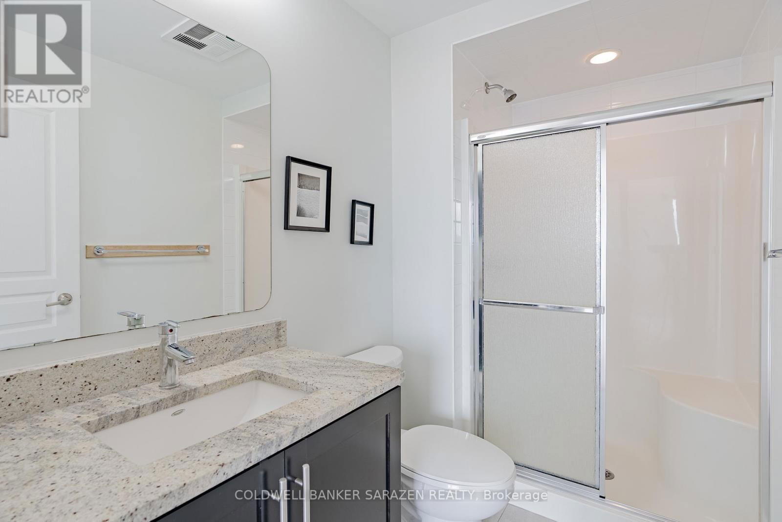 1001 - 238 BESSERER STREET Image 36