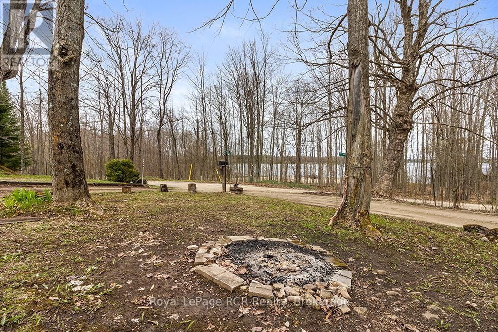 262 CANROBERT STREET Image 33