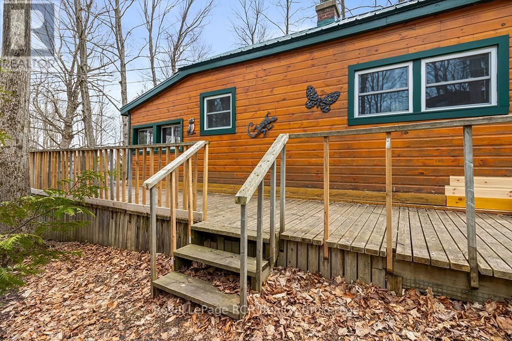 262 CANROBERT STREET Image 37